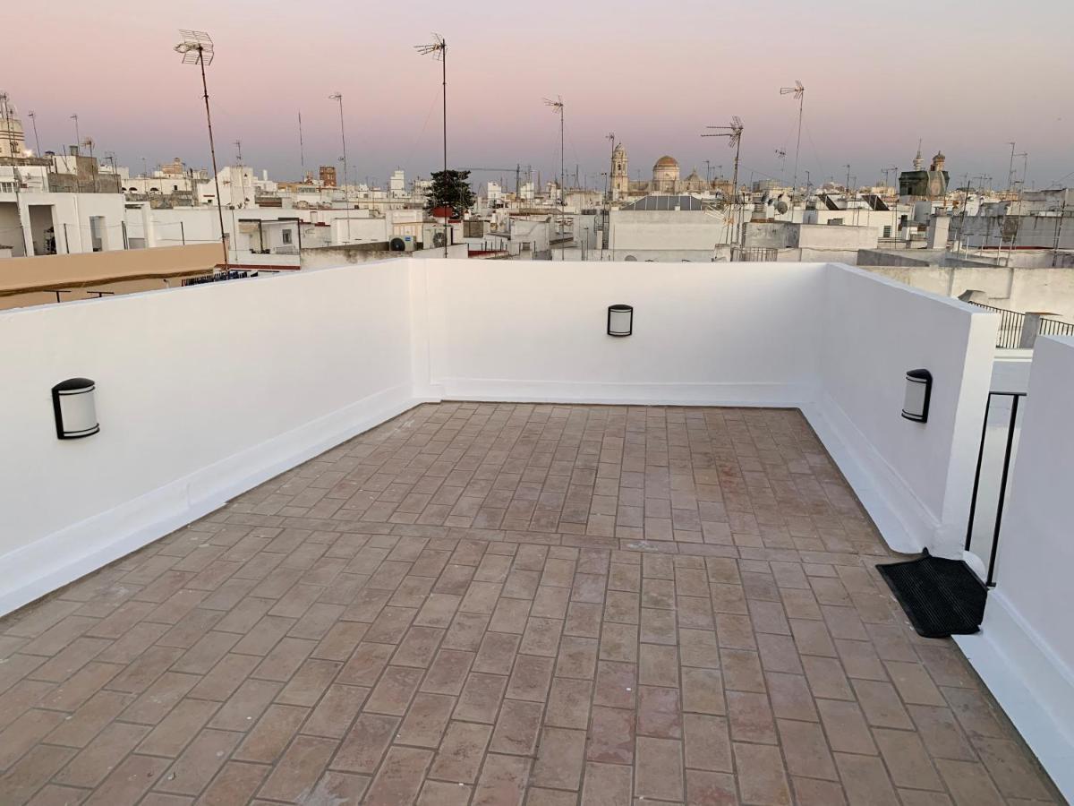 Atico Terraza Cadiz Centro Ascensor Playa De La Caleta Apartamento Exterior foto