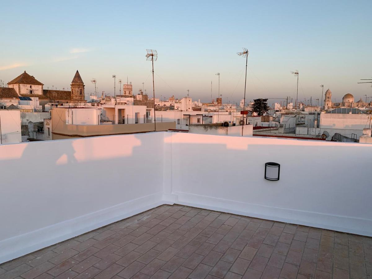 Atico Terraza Cadiz Centro Ascensor Playa De La Caleta Apartamento Exterior foto