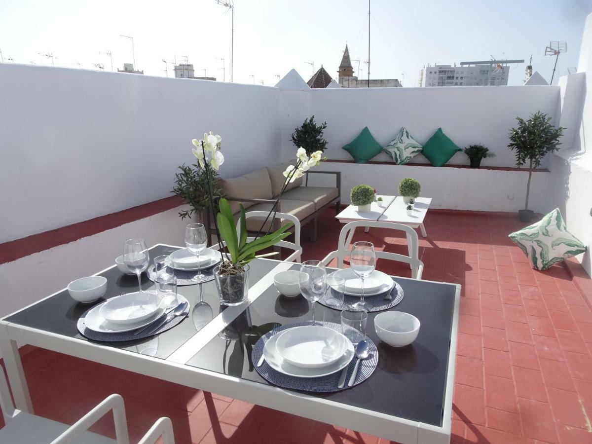 Atico Terraza Cadiz Centro Ascensor Playa De La Caleta Apartamento Exterior foto