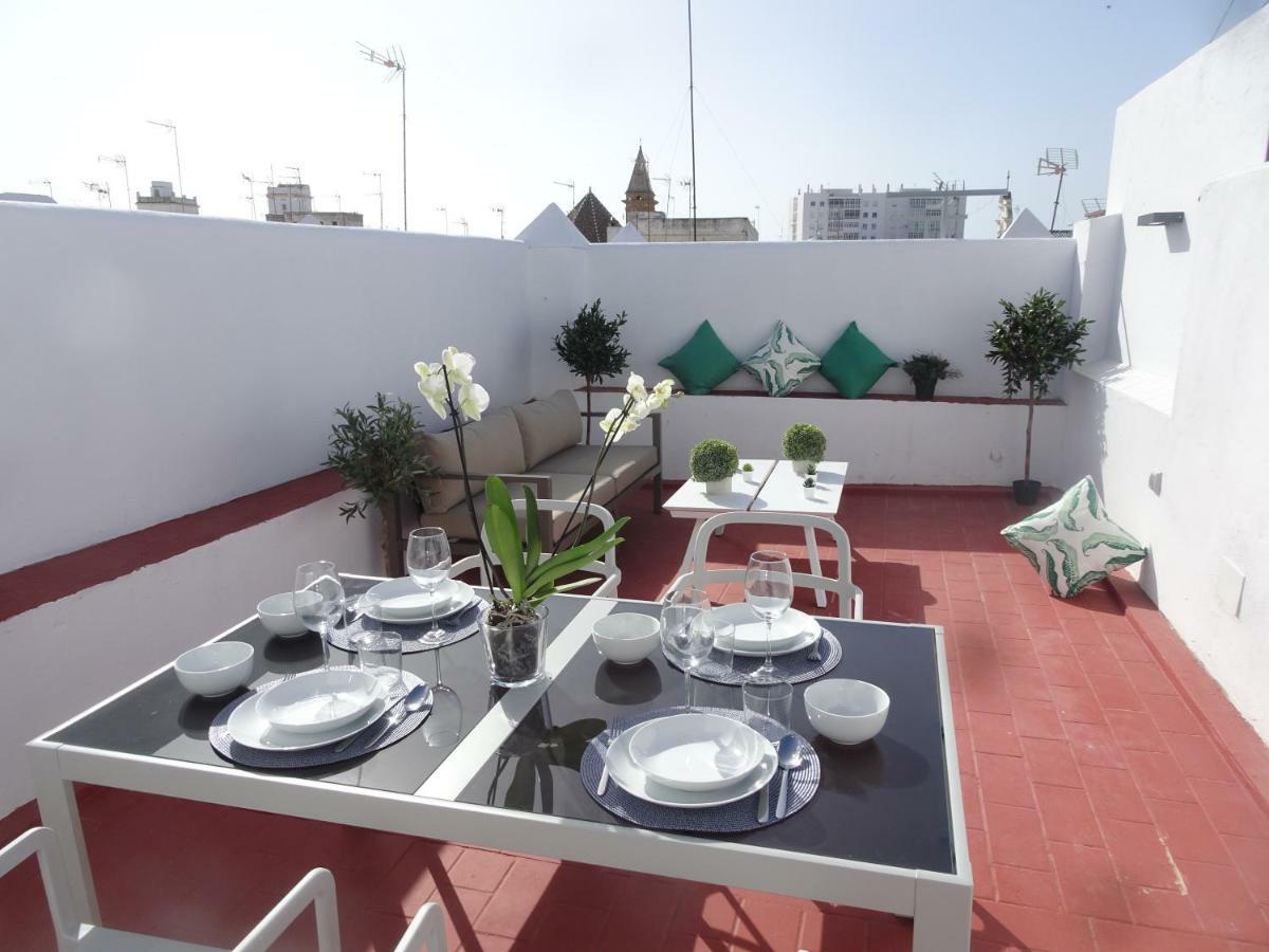 Atico Terraza Cadiz Centro Ascensor Playa De La Caleta Apartamento Exterior foto