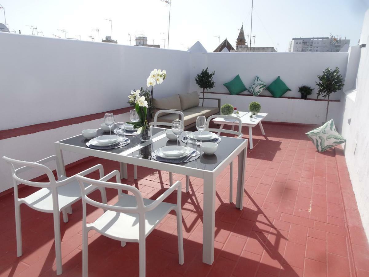 Atico Terraza Cadiz Centro Ascensor Playa De La Caleta Apartamento Exterior foto